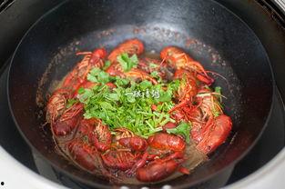 爆料龙虾做法视频,视频爆料教你轻松在家烹饪美味龙虾 第3张 爆料龙虾做法视频,视频爆料教你轻松在家烹饪美味龙虾 第3张