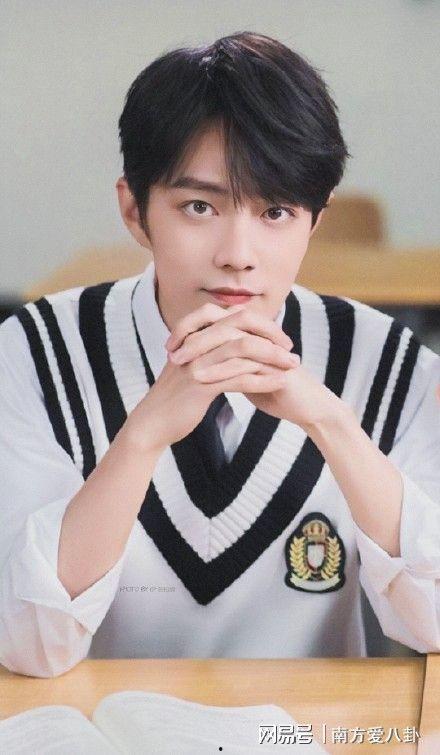 肖战老师爆料微博视频,幕后故事与幕后英雄的幕后故事 第3张 肖战老师爆料微博视频,幕后故事与幕后英雄的幕后故事 第3张