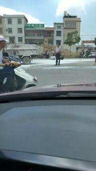 揭阳最新车祸爆料新闻直播,悲剧瞬间，现场触目惊心