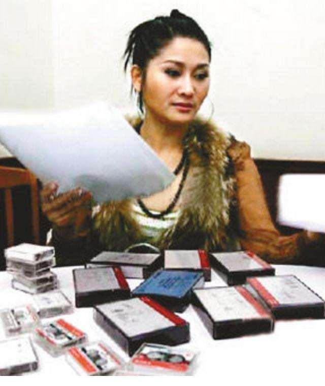 张钰爆料娱乐圈内幕详情,张钰揭露惊天内幕,揭秘明星背后的黑暗面  第3张 张钰爆料娱乐圈内幕详情,张钰揭露惊天内幕,揭秘明星背后的黑暗面  第3张