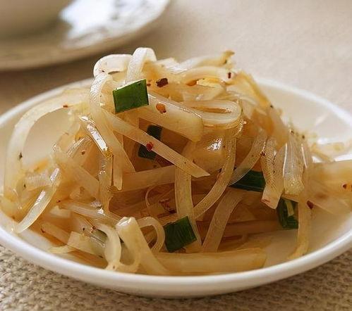 红油咸菜爆料视频播放,红油咸菜视频播放背后的故事  第1张