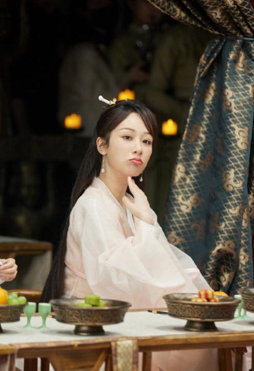 圈内爆料杨紫刘昊然,幕后故事曝光引热议